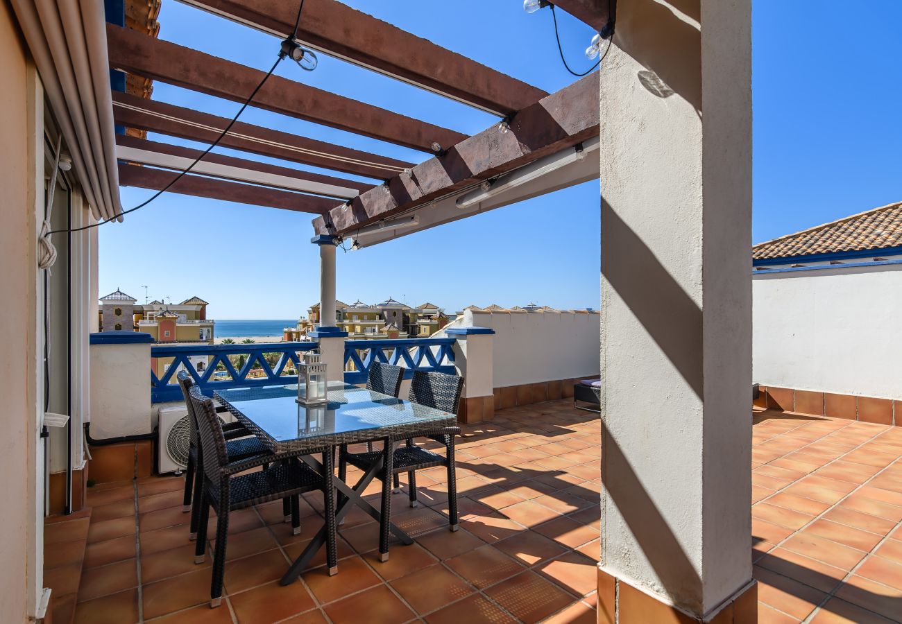 Apartamento en Punta del Moral - Marina IV Atico - Marina Isla Canela PMHIV30P30