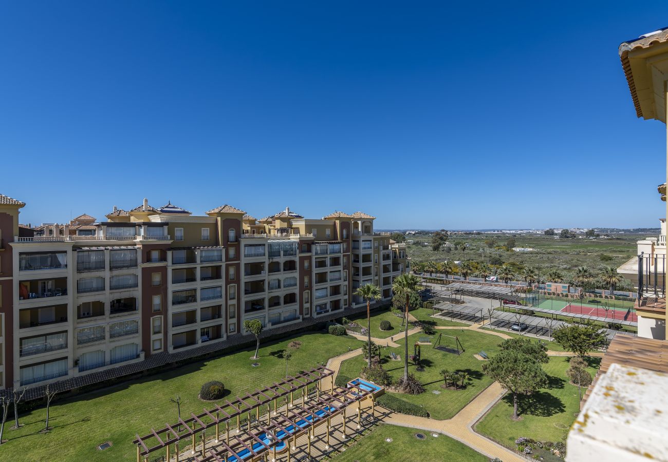 Apartamento en Isla Canela - Los Cisnes Atico - Playa de los Haraganes HLHC268P128