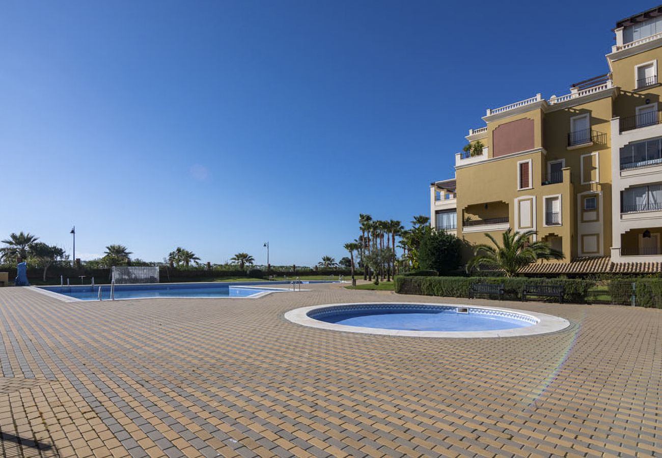 Apartamento en Isla Canela - Los Cisnes Atico - Playa de los Haraganes HLHC268P128