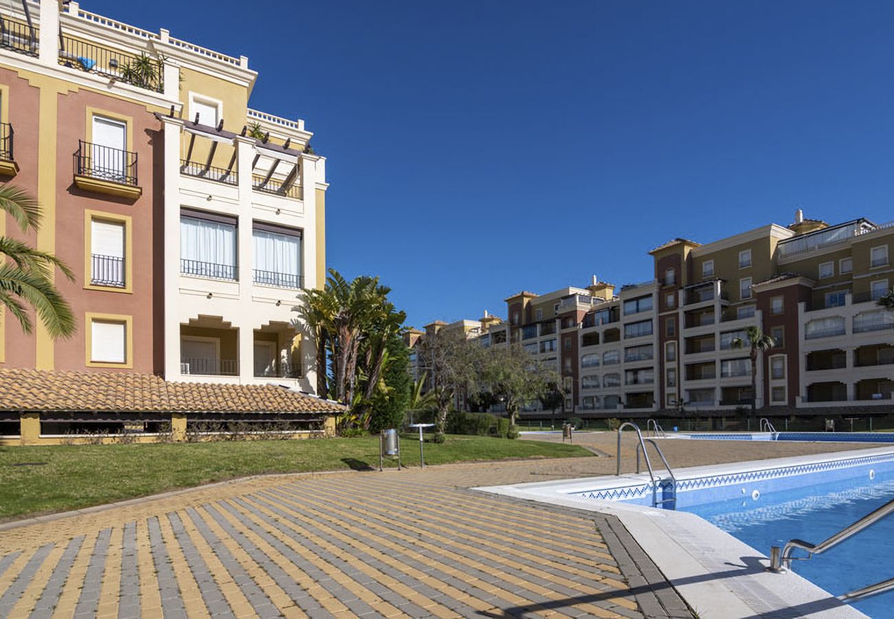 Apartamento en Isla Canela - Los Cisnes Atico - Playa de los Haraganes HLHC268P128