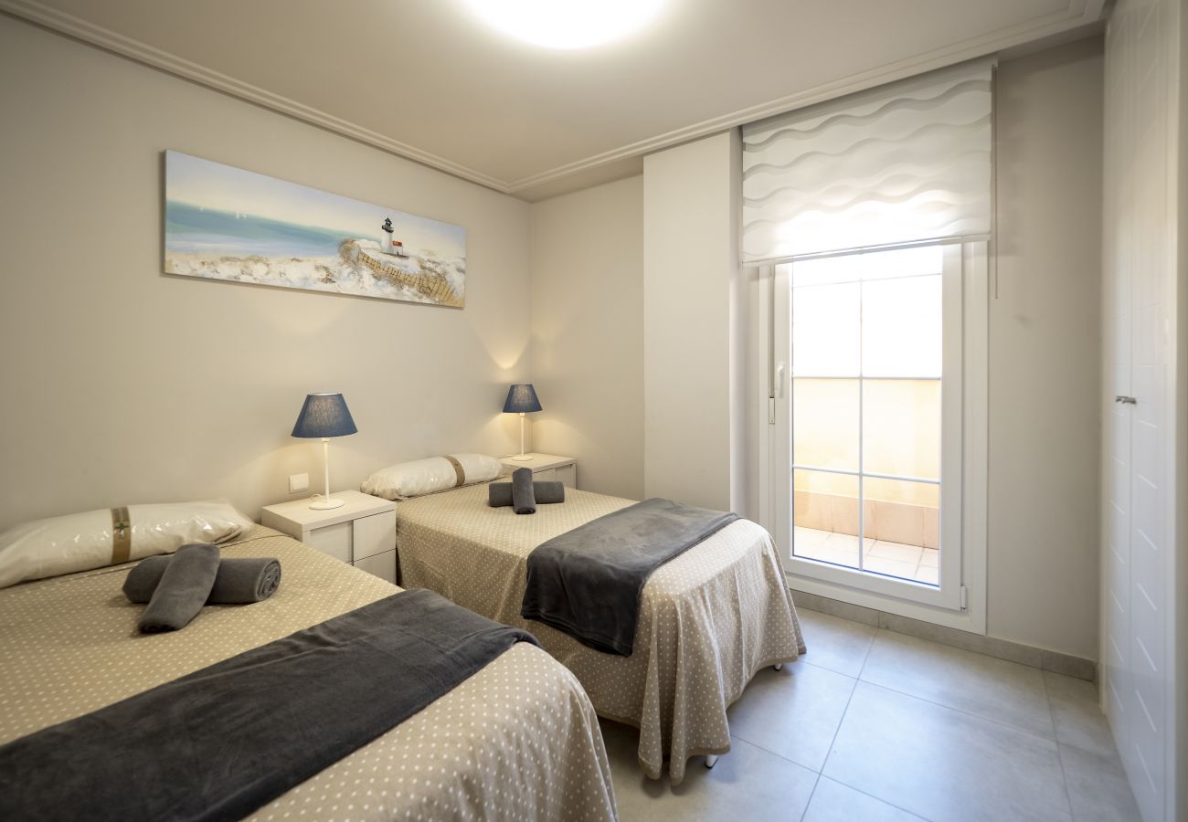 Apartamento en Isla Canela - Las Arenas Atico - Playa de los Haraganes HLHA245P97