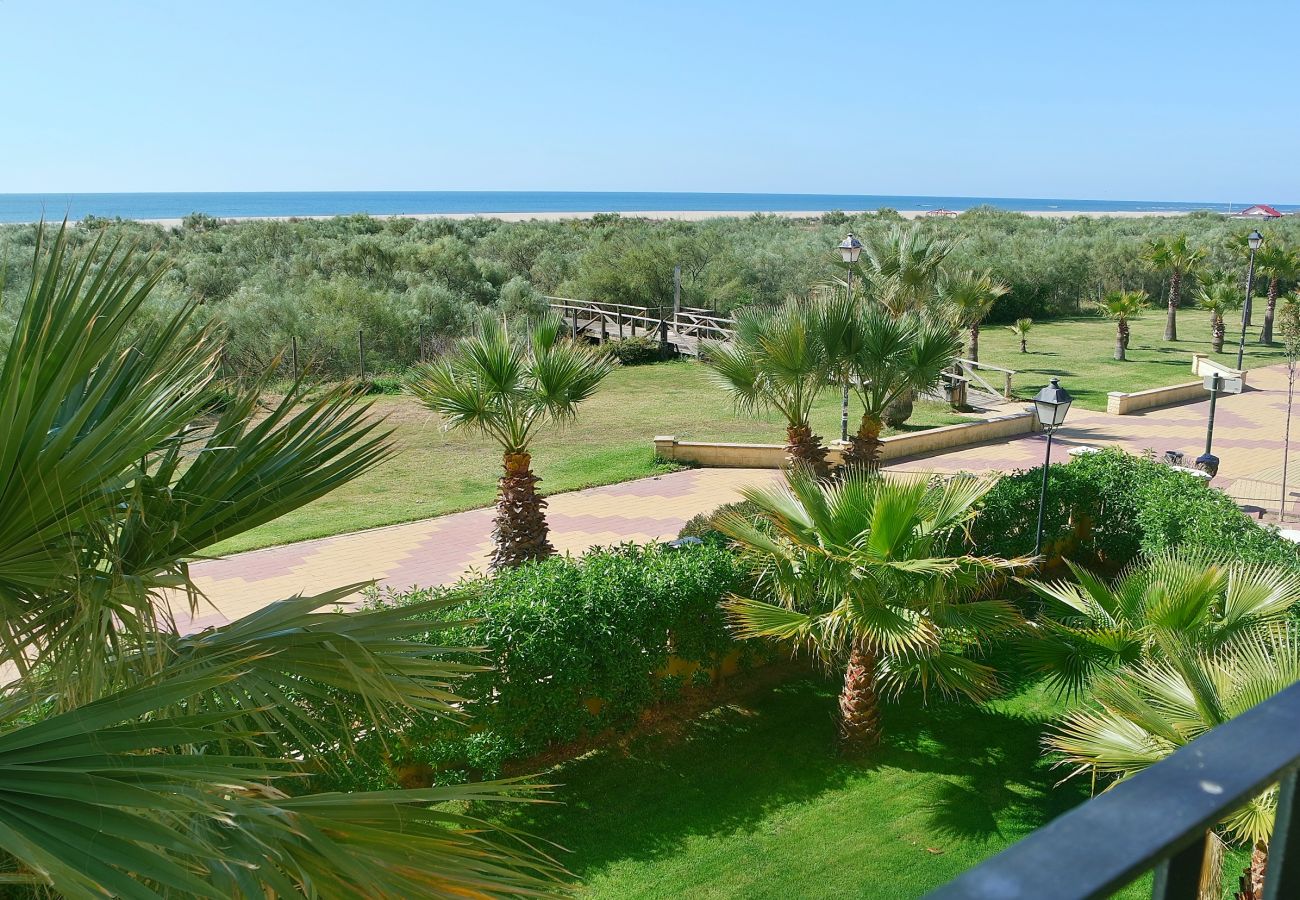 Lejlighed i Punta del Moral - Apartamento con Vistas al Mar de 2 dormitorios en primera línea de playa.