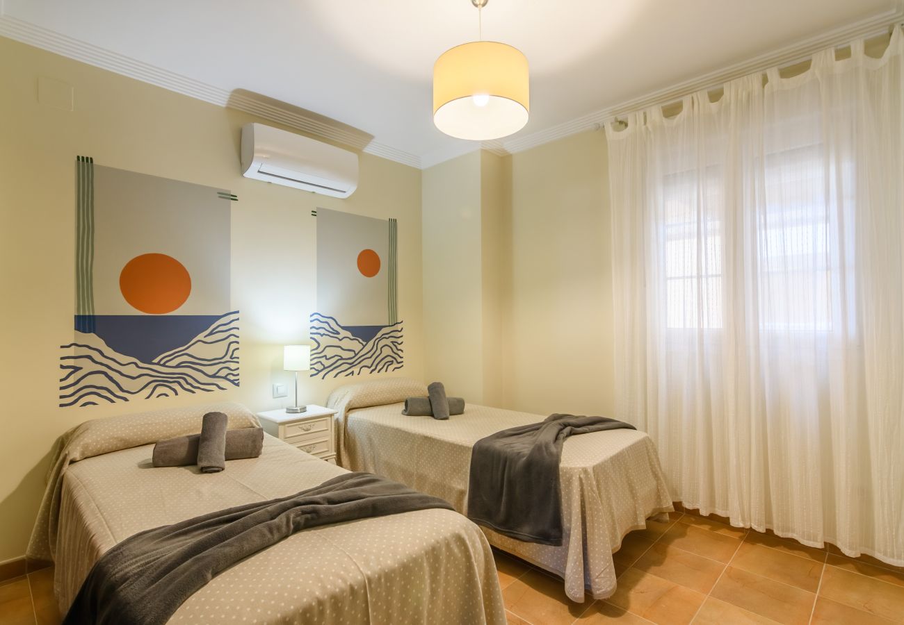 Ferienwohnung in Isla Canela - Las Arenas - Haraganes Beach HLHA23P238