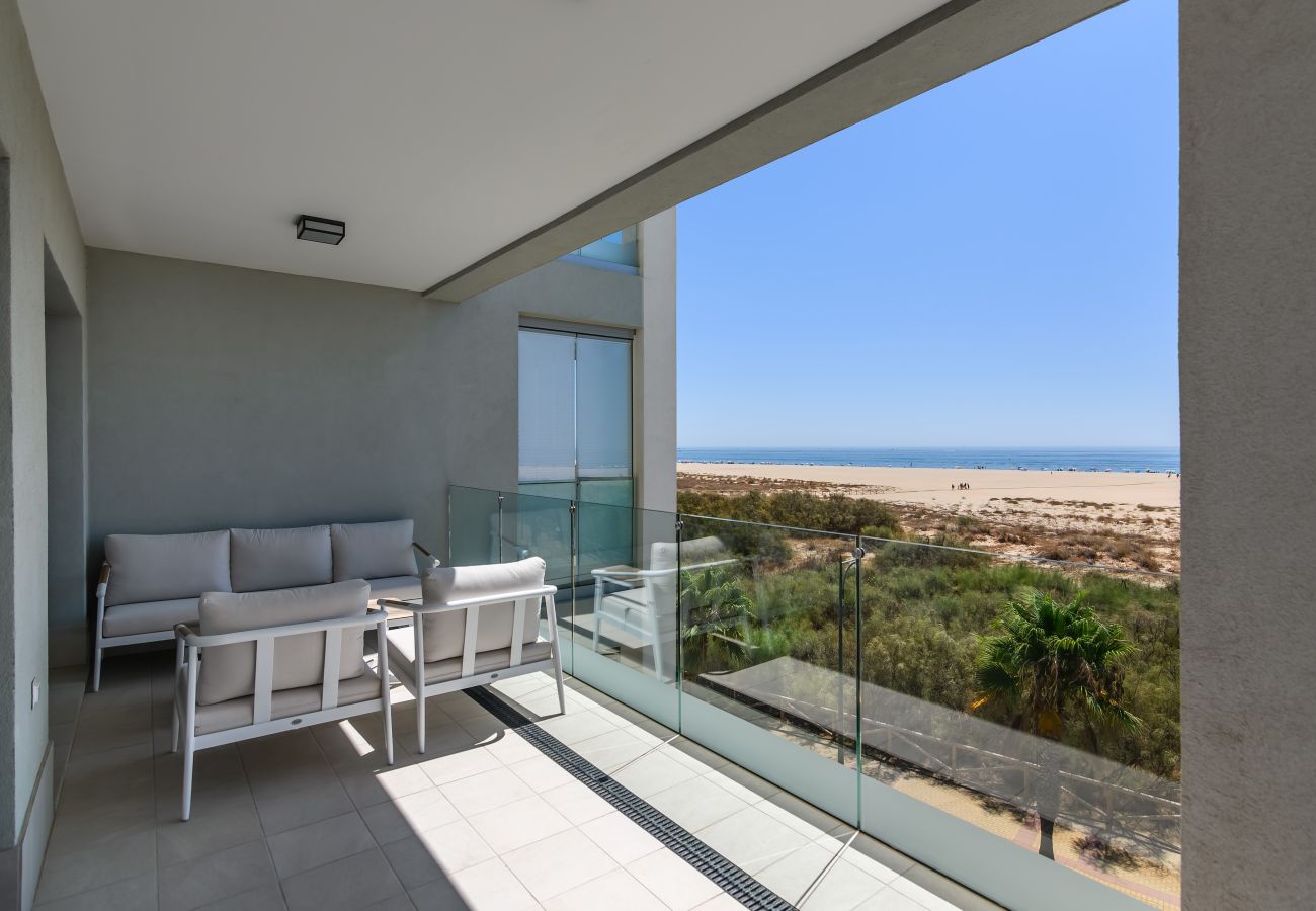 Appartement in Isla Canela - Los Camaleones - Playa de los Haraganes HLHC1203P17