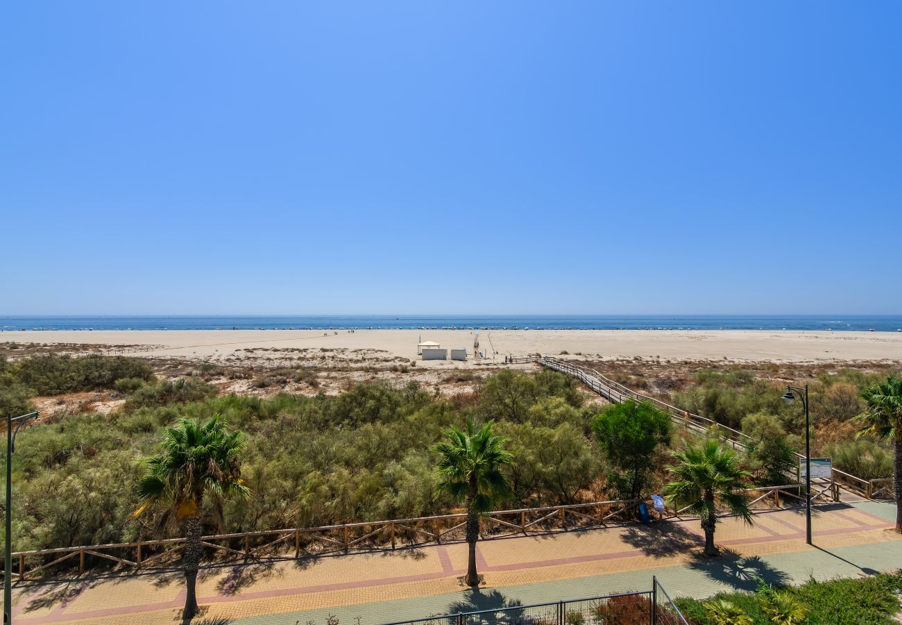 Appartement in Isla Canela - Los Camaleones - Playa de los Haraganes HLHC1203P17